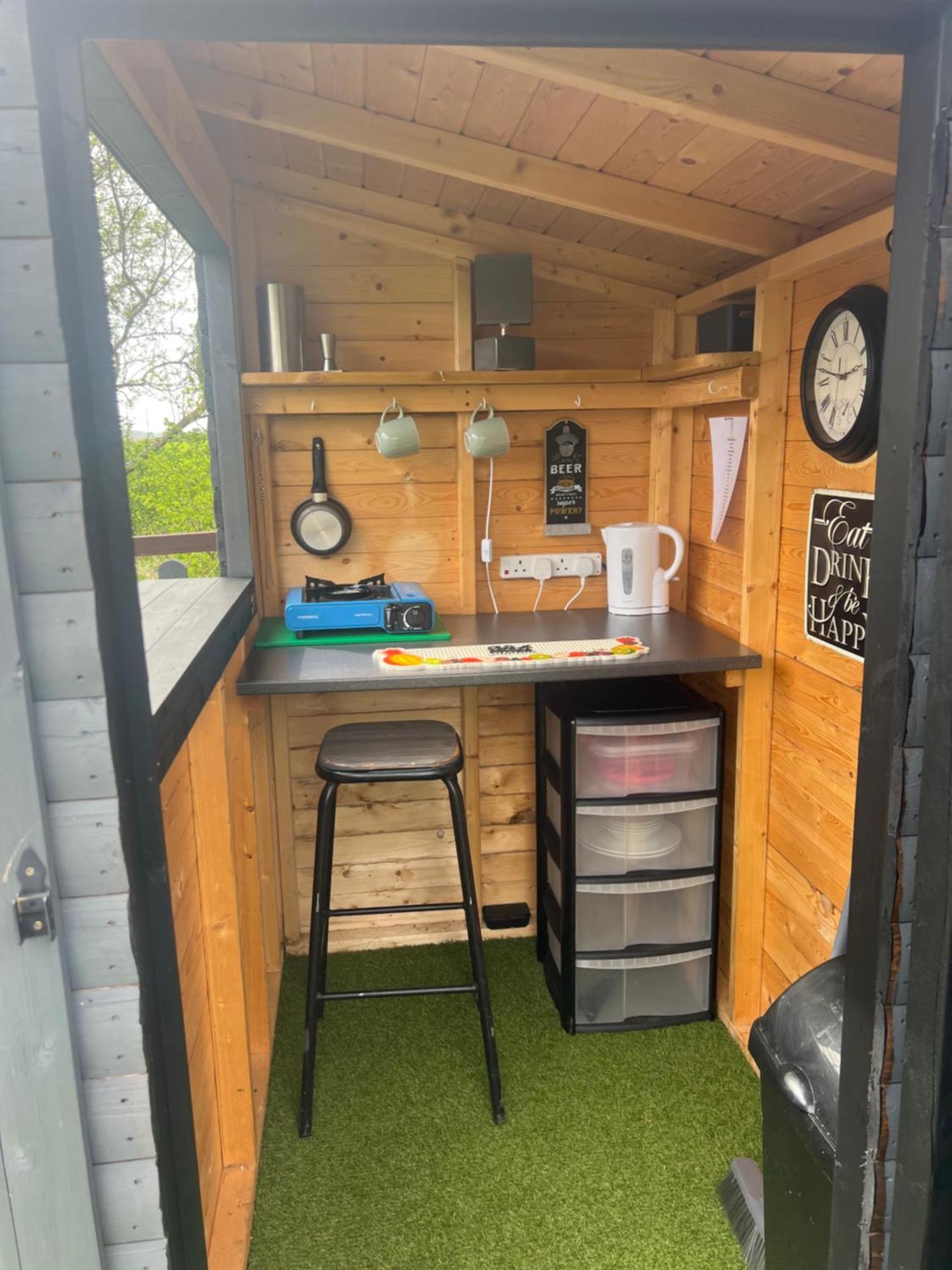 מלון Bradmore  Little Bunny Retreat מראה חיצוני תמונה